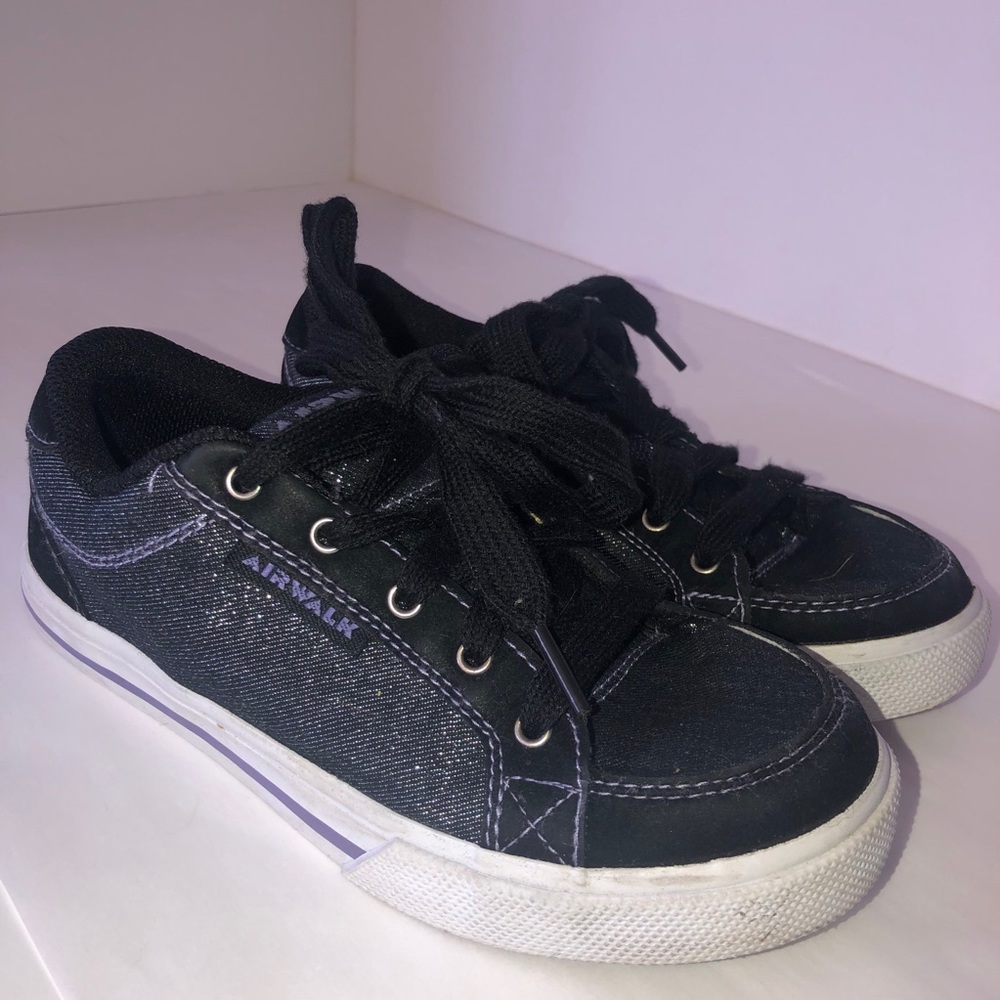Airwalk Unisex Children's Sneakers Size 2